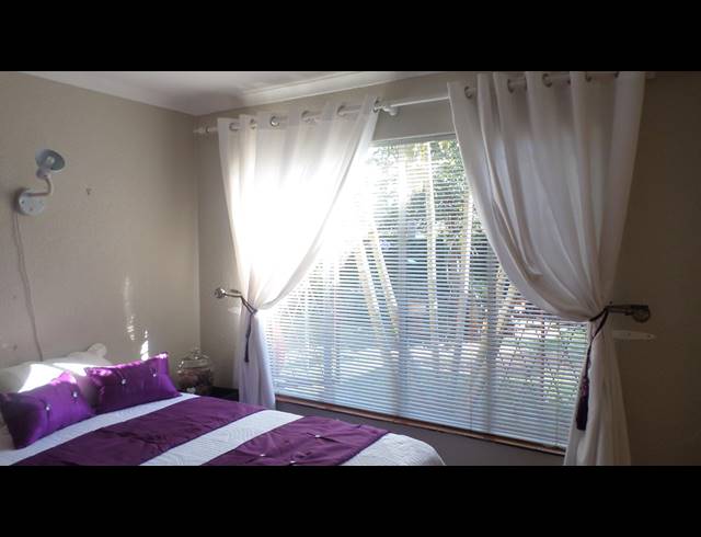 3 BEDROOM HOUSE SOLD IN HESTEAPARK